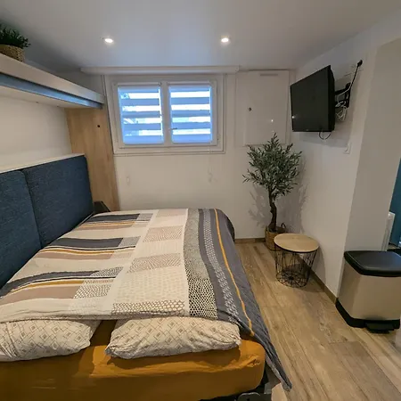 Aux Portes Du Puy Dufou *